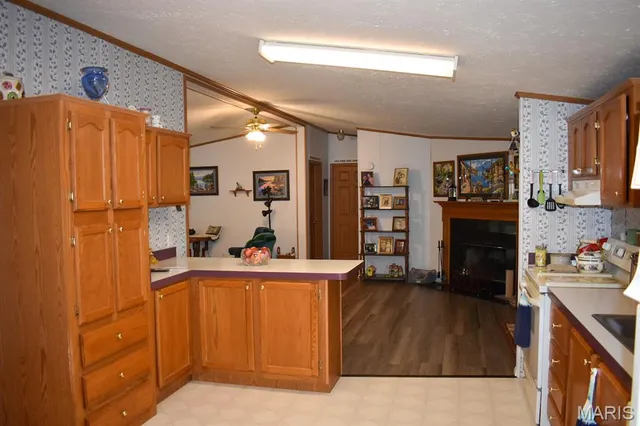 $245,900 | 13908 Maries Road 616, Vienna, MO 65582