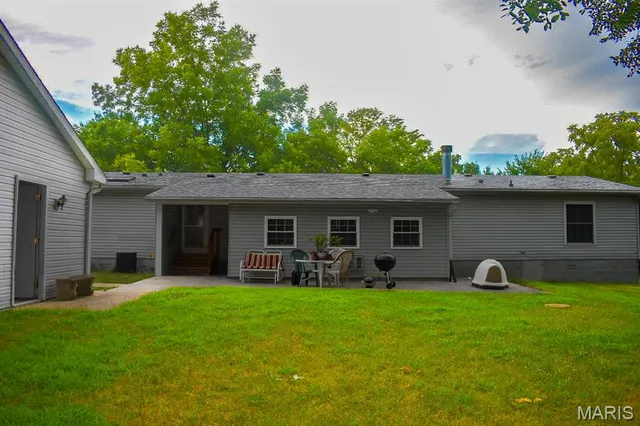 $245,900 | 13908 Maries Road 616, Vienna, MO 65582
