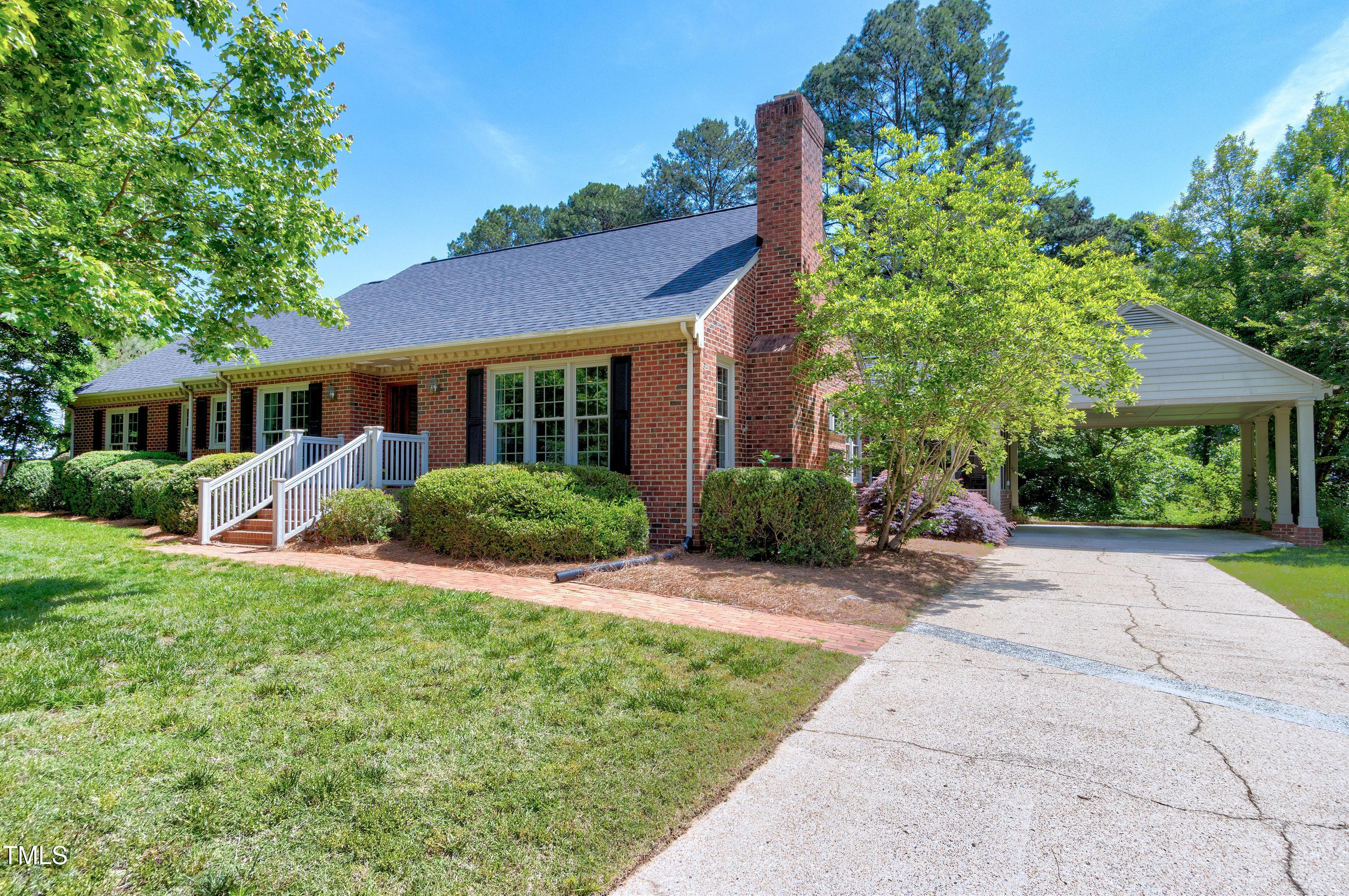 7204 Bellweather Court North Raleigh, NC 27615 - Photo 4 of 51 IMG_8668_69_70-3000