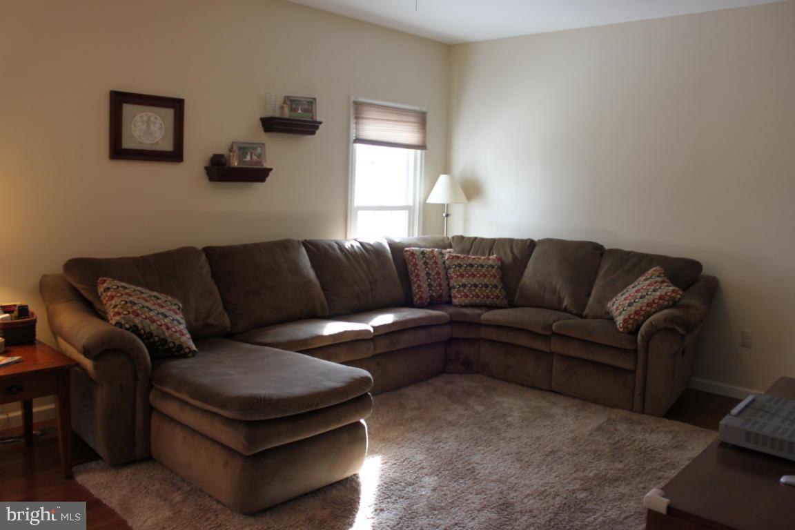 38 Rye Lane Palmyra, PA 17078 - Photo 8 of 12 Gallery Image 8
