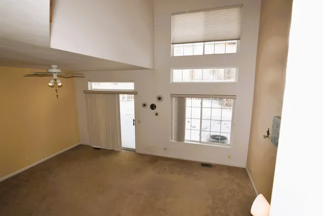 $252,000 | 939 Mesa Drive, Lake In The Hills, IL 60156