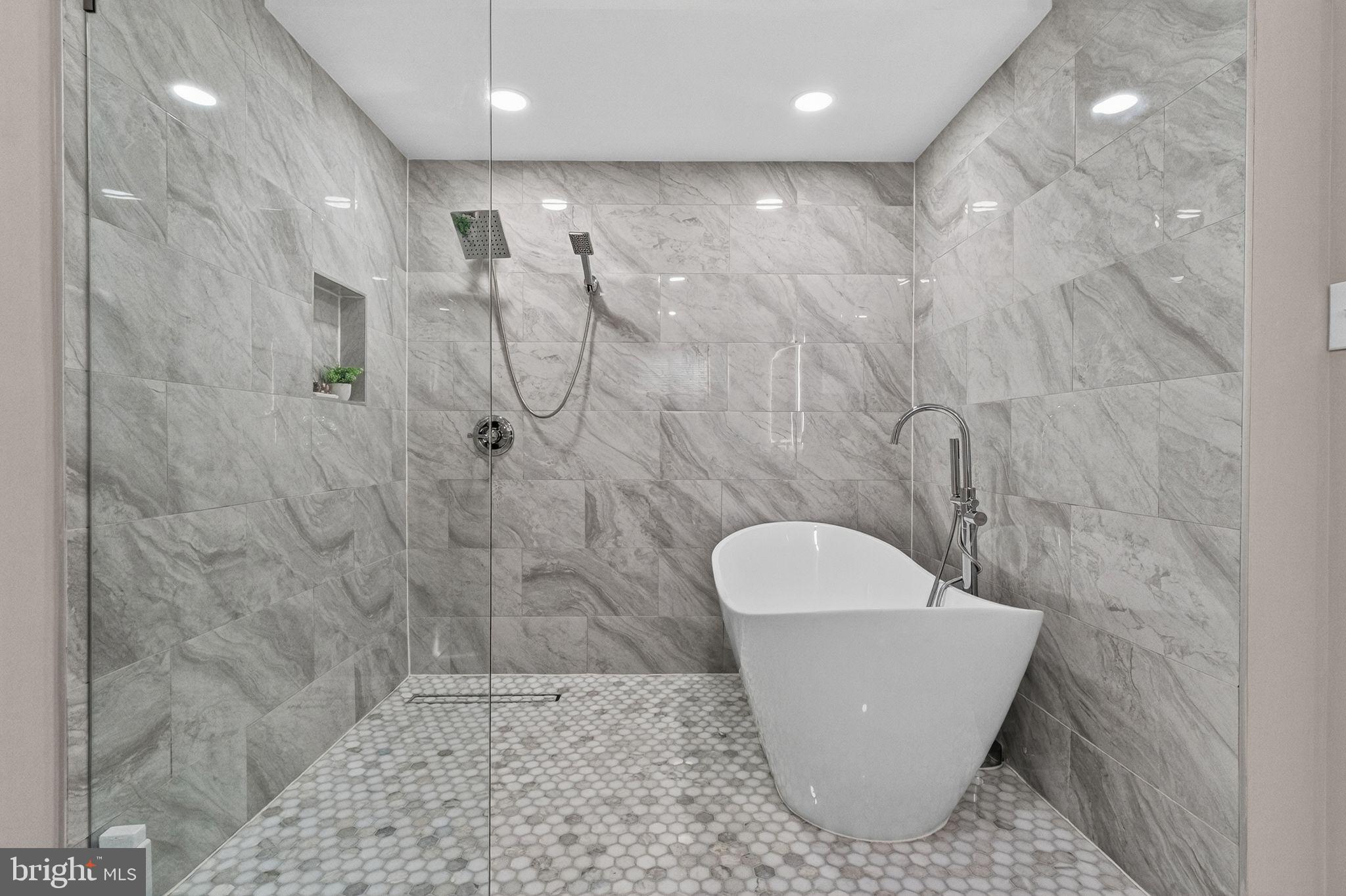 3151 Newton Street Northeast Washington, DC 20018 - Photo 17 of 49 a bathroom with a shower