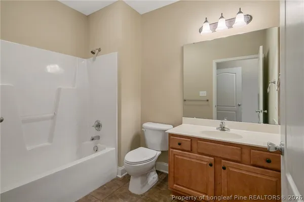 $1,900 | 1611 Bluffside Drive, Unit 301, Fayetteville, NC 28312