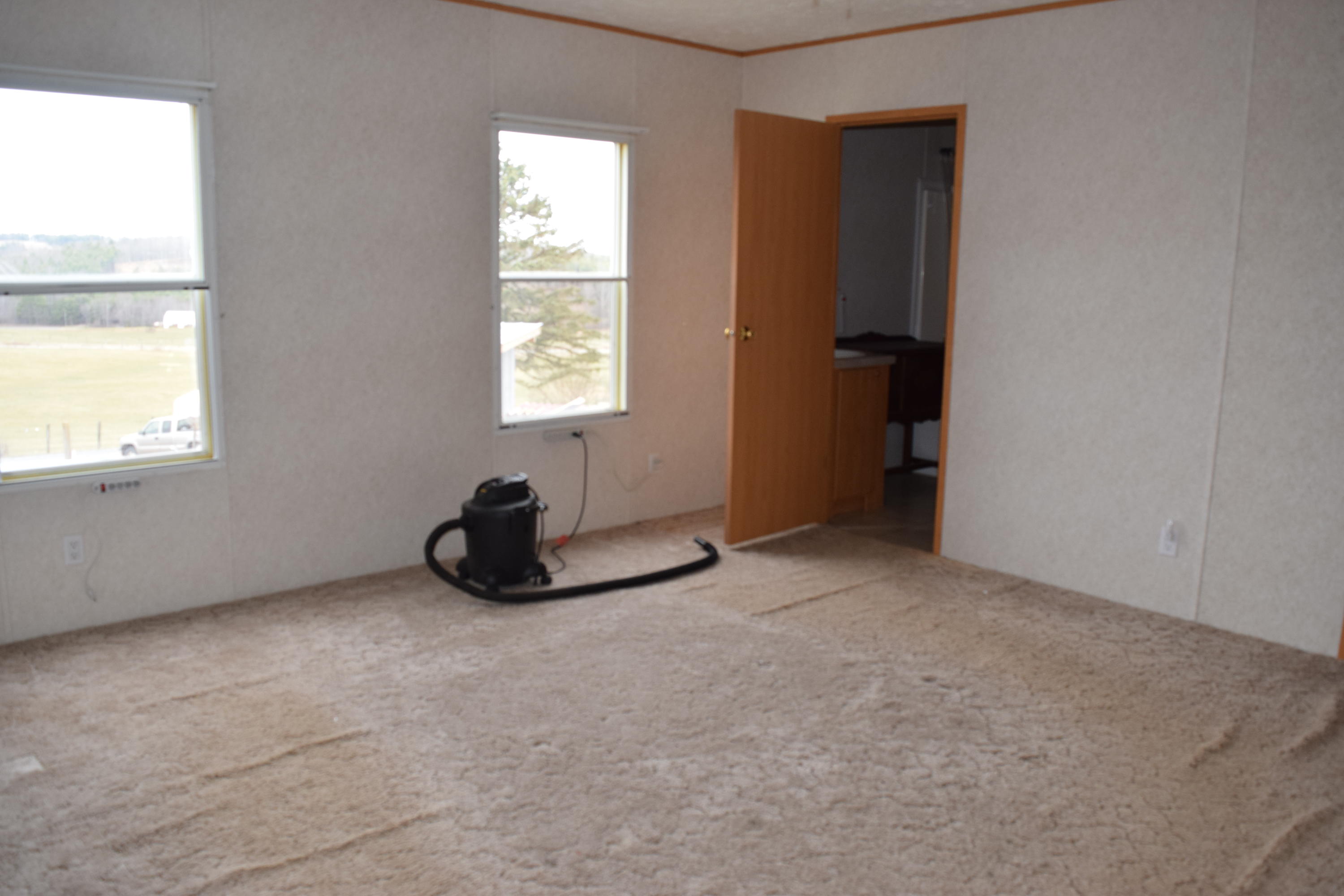 144 Weeks Road Northwest Floyd, VA 24091 - Photo 12 of 19 an empty room with window