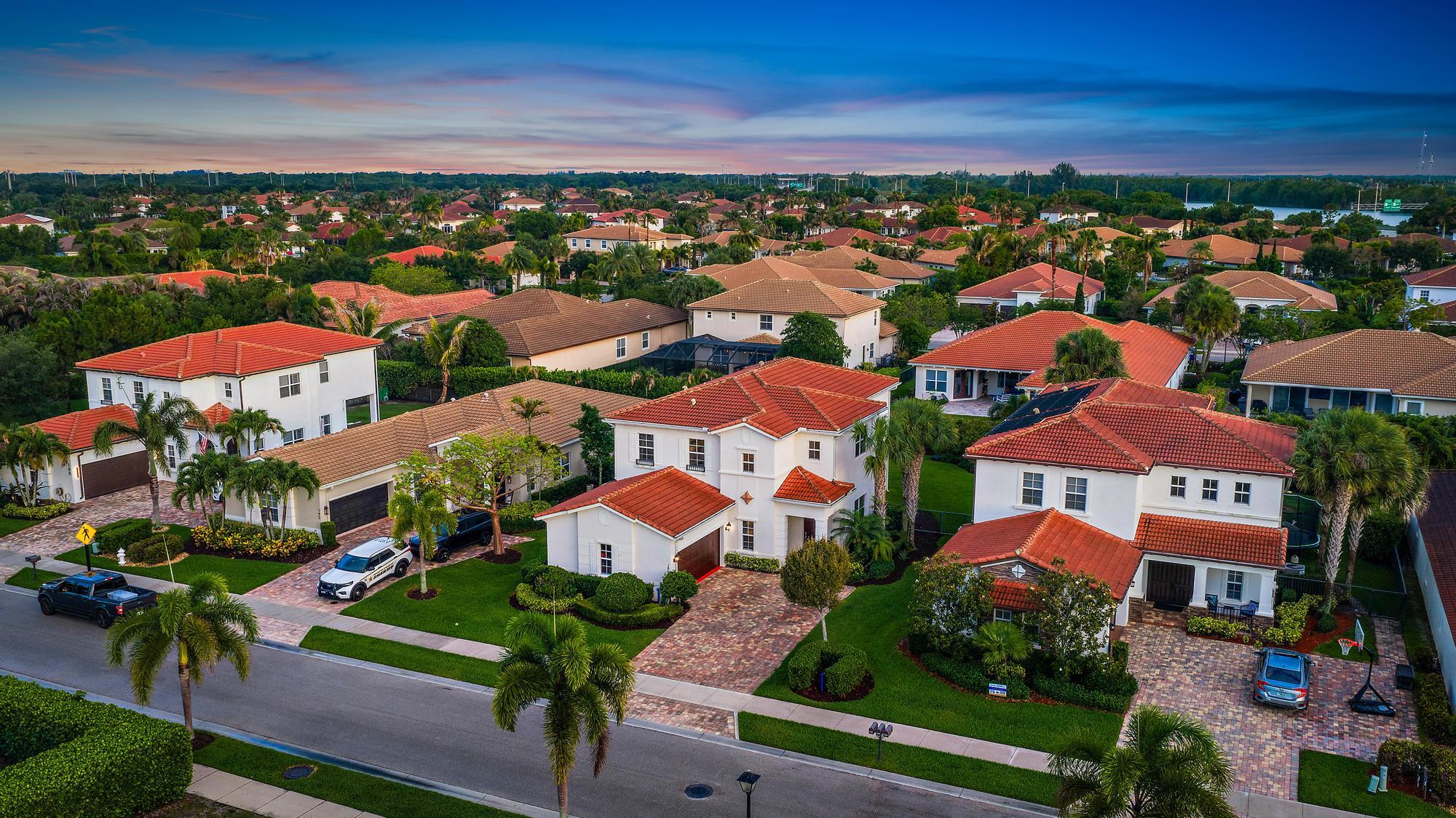 196 Behring Way Jupiter, FL 33458 - Photo 31 of 75 Aerial View
