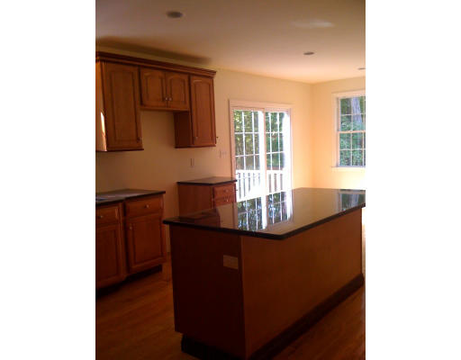 7 Chipaway Road Freetown, MA 02717 - Photo 5 of 10 Gallery Image 5