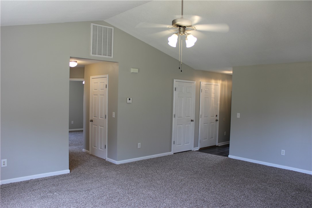 208 Turkey Trot Road Williamston, SC 29697 - Photo 3 of 27