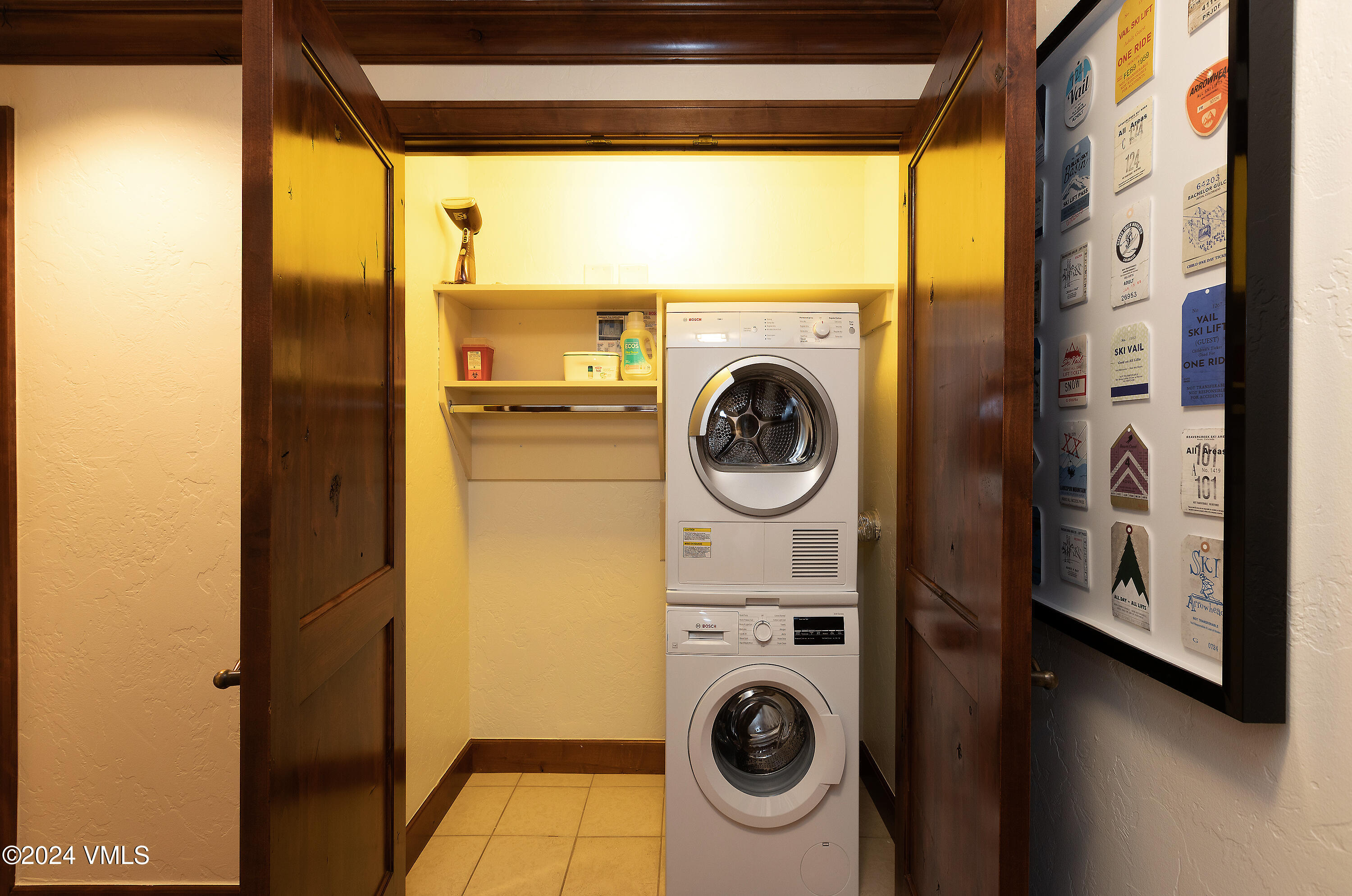 100 Bachelor Ridge Road, Unit 3208/4 Avon, CO 81620 - Photo 12 of 23 a utility room with dryer and washer