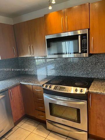 16919 North Bay Rd Unit 710  