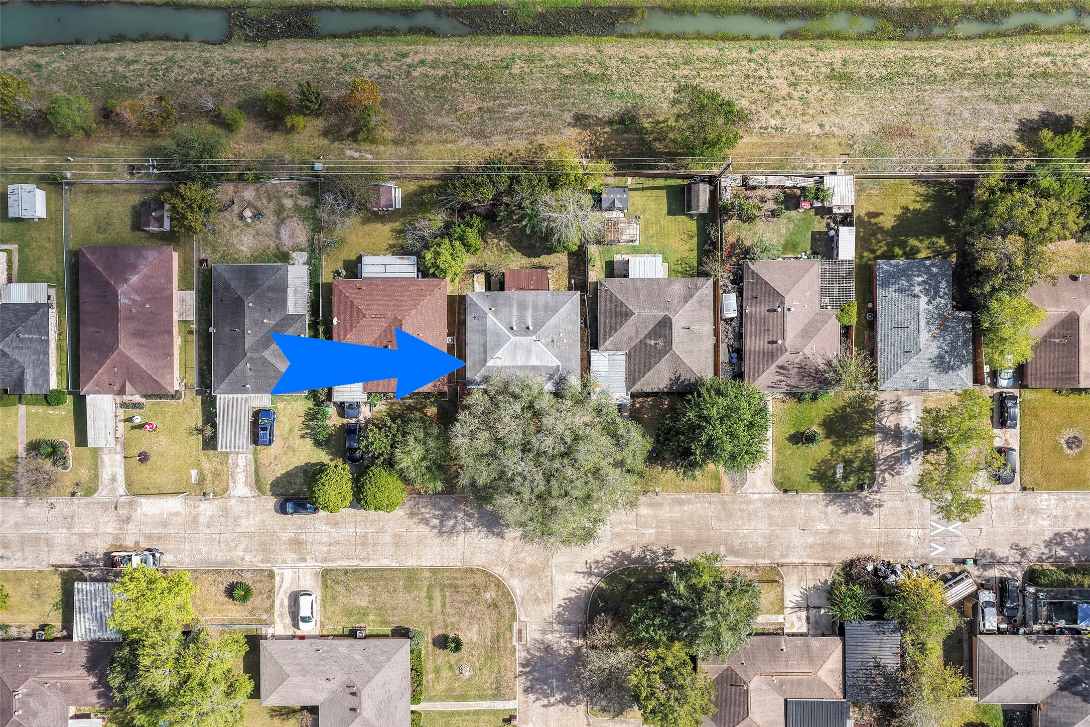13335 Ambrose Street Houston, TX 77045 - Photo 3 of 27 aerial view of the house