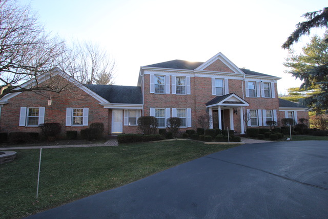11 Deepwood Road Barrington, IL 60010 - Photo 2 of 25 a front view of a house with a yard