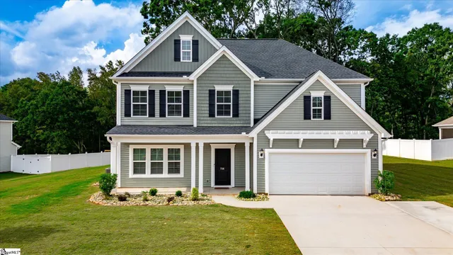 $492,500 | 726 Oak Hill Lane, Belton, SC 29627