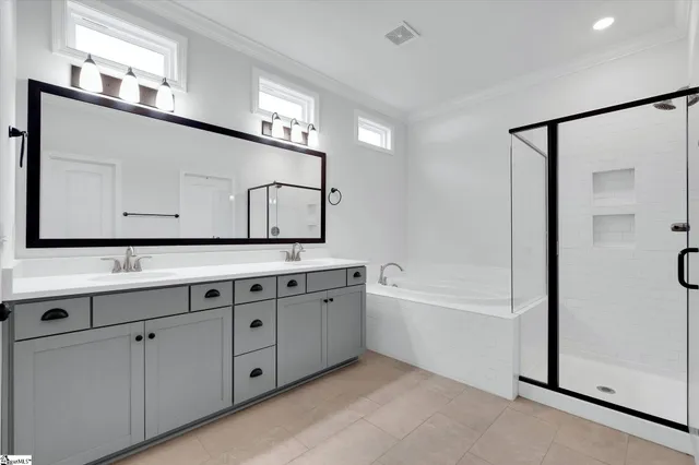 $492,500 | 726 Oak Hill Lane, Belton, SC 29627