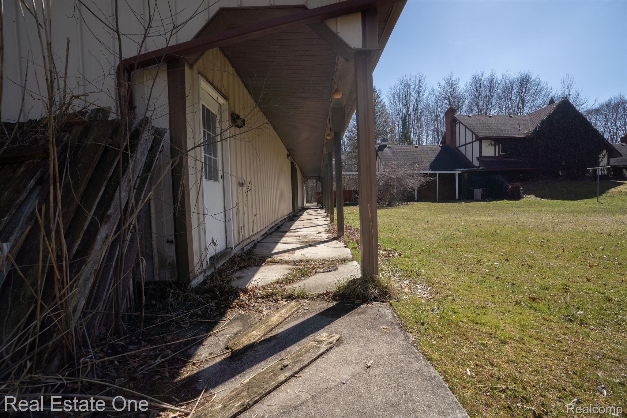 8618 Lindsey Road Casco, MI 48064 - Photo 61 of 77 Gallery Image 61