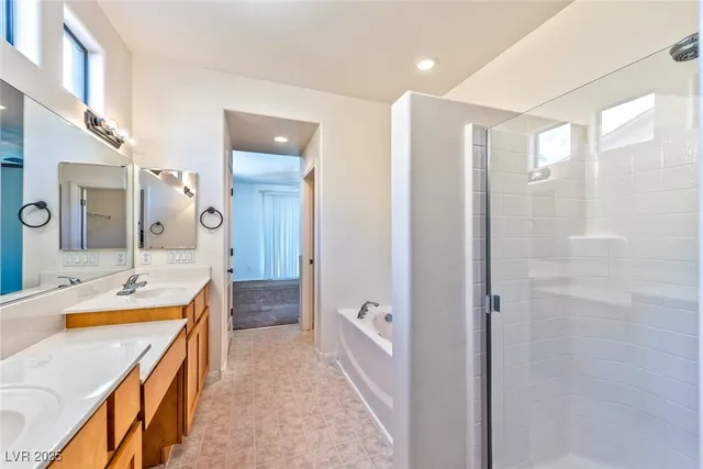 $1,795 | 9109 Fusion Drive, Las Vegas, NV 89129