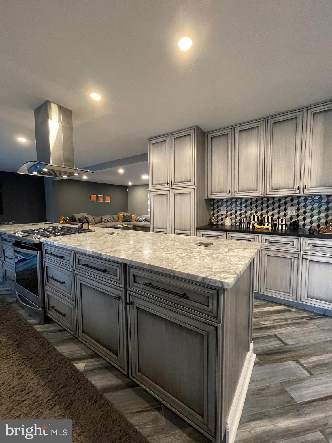 34 White Pine Drive Sewell, NJ 08080 - Photo 12 of 57