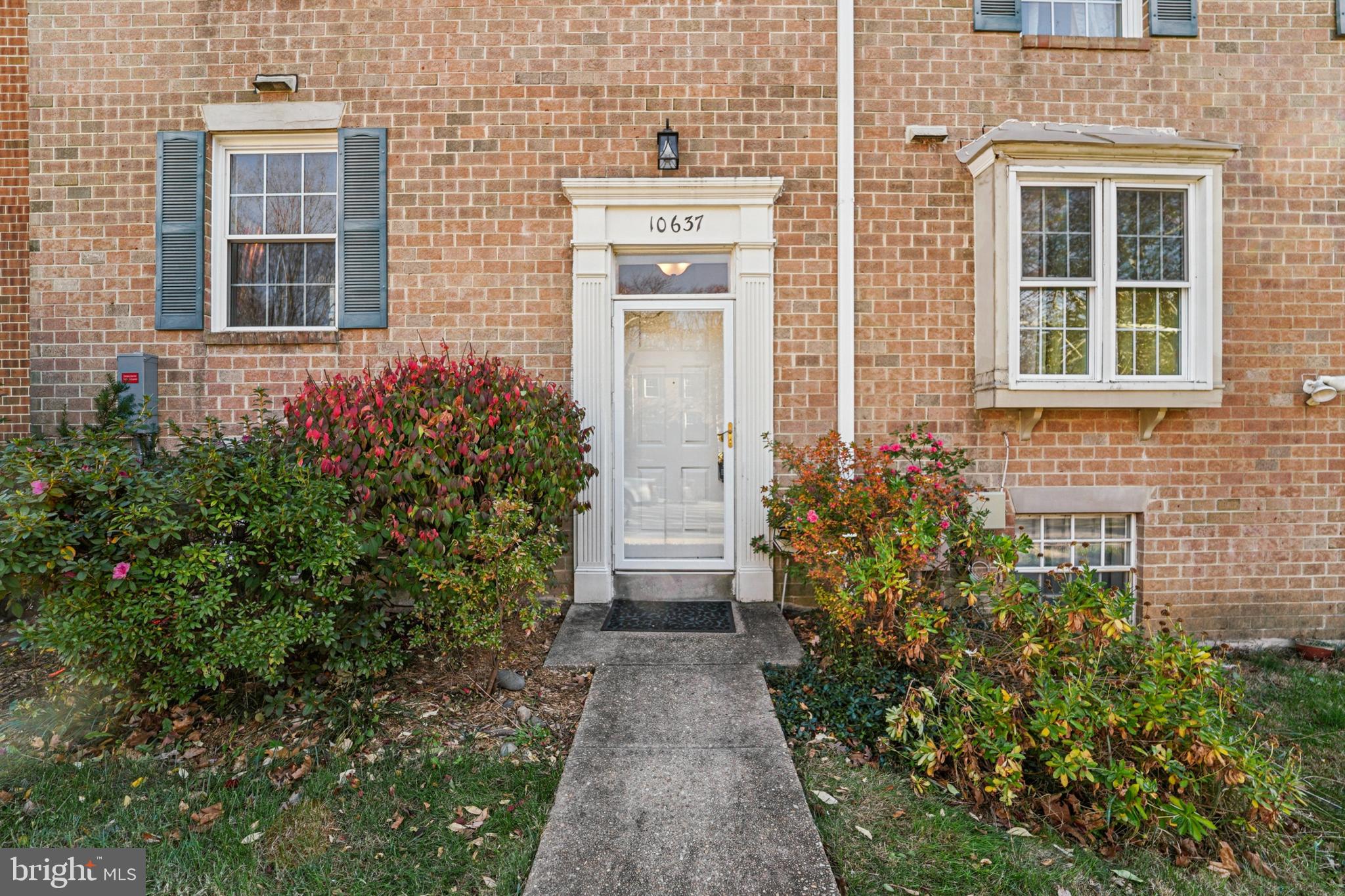 10637 High Beam Court Columbia, MD 21044 - Photo 4 of 30