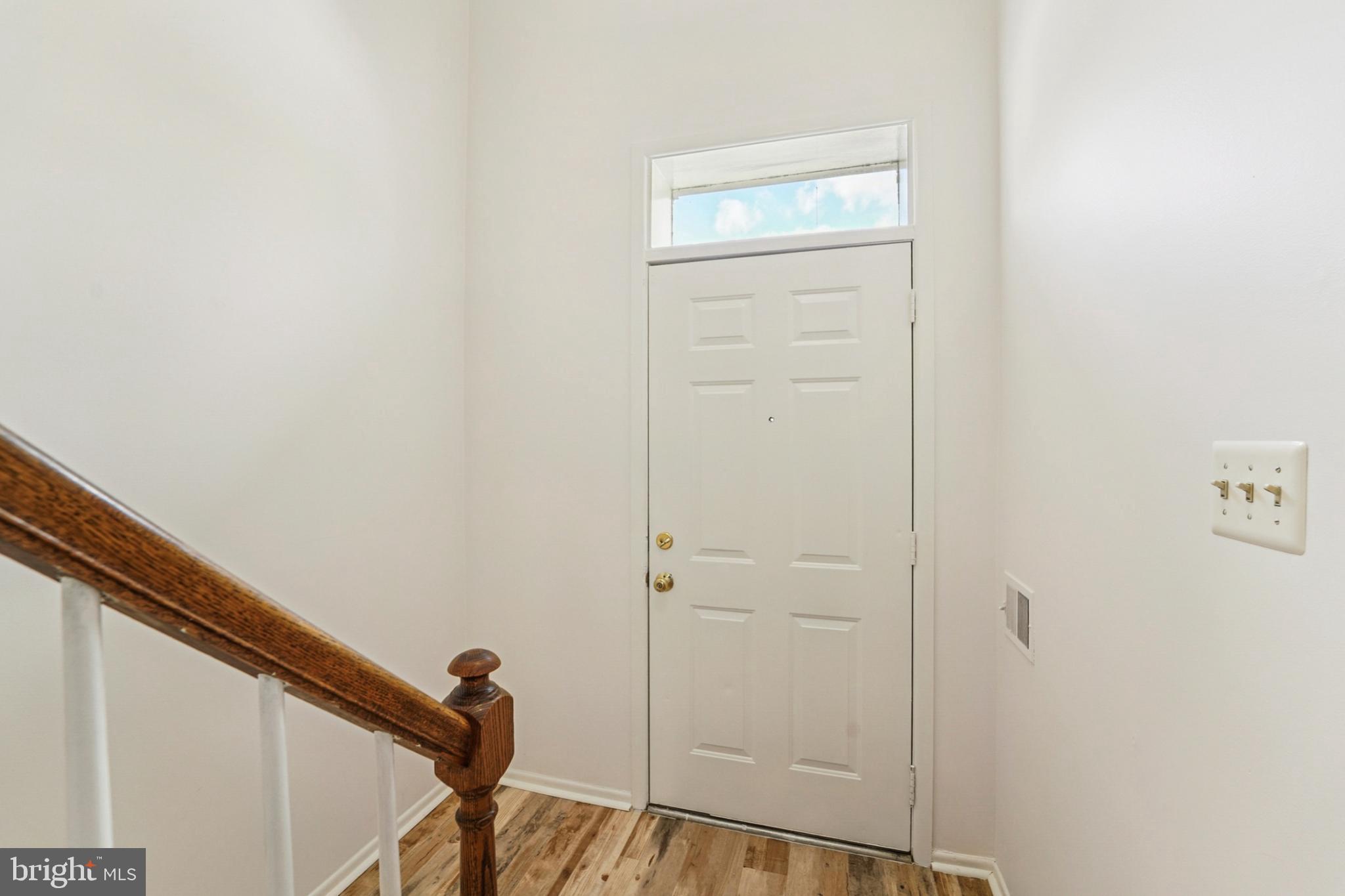 10637 High Beam Court Columbia, MD 21044 - Photo 5 of 30