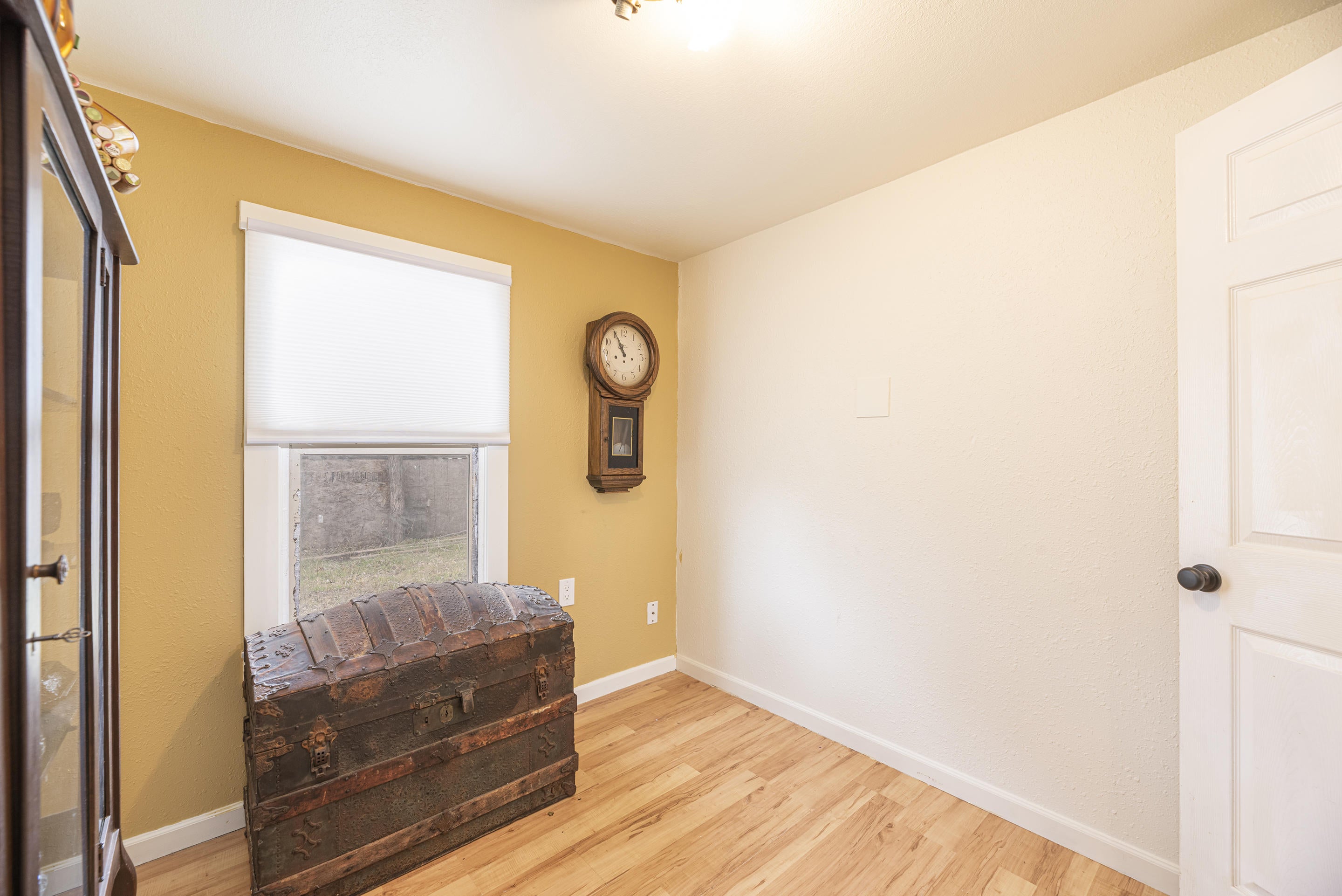 204 Southwest 2nd Street Redmond, OR 97756 - Photo 21 of 30 21