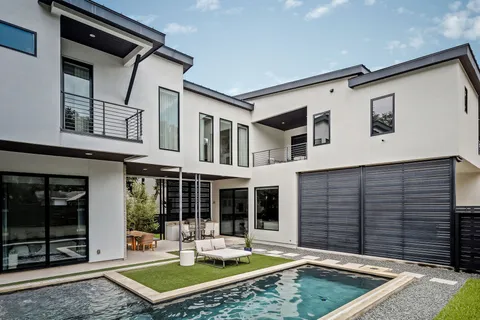 $3,900,000 | 208 Reveille Road, West Lake Hills, TX 78746