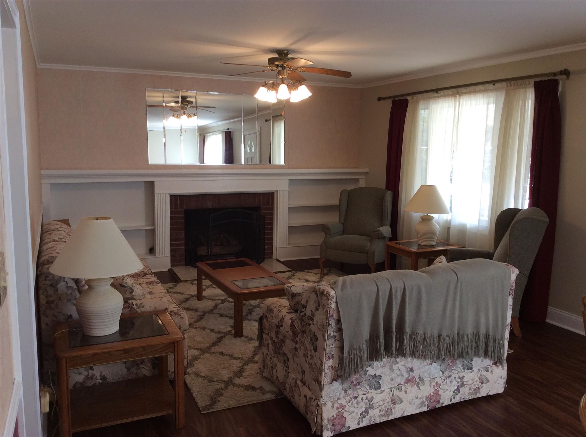 305 West Reed Street Benton, IL 62812 - Photo 14 of 50