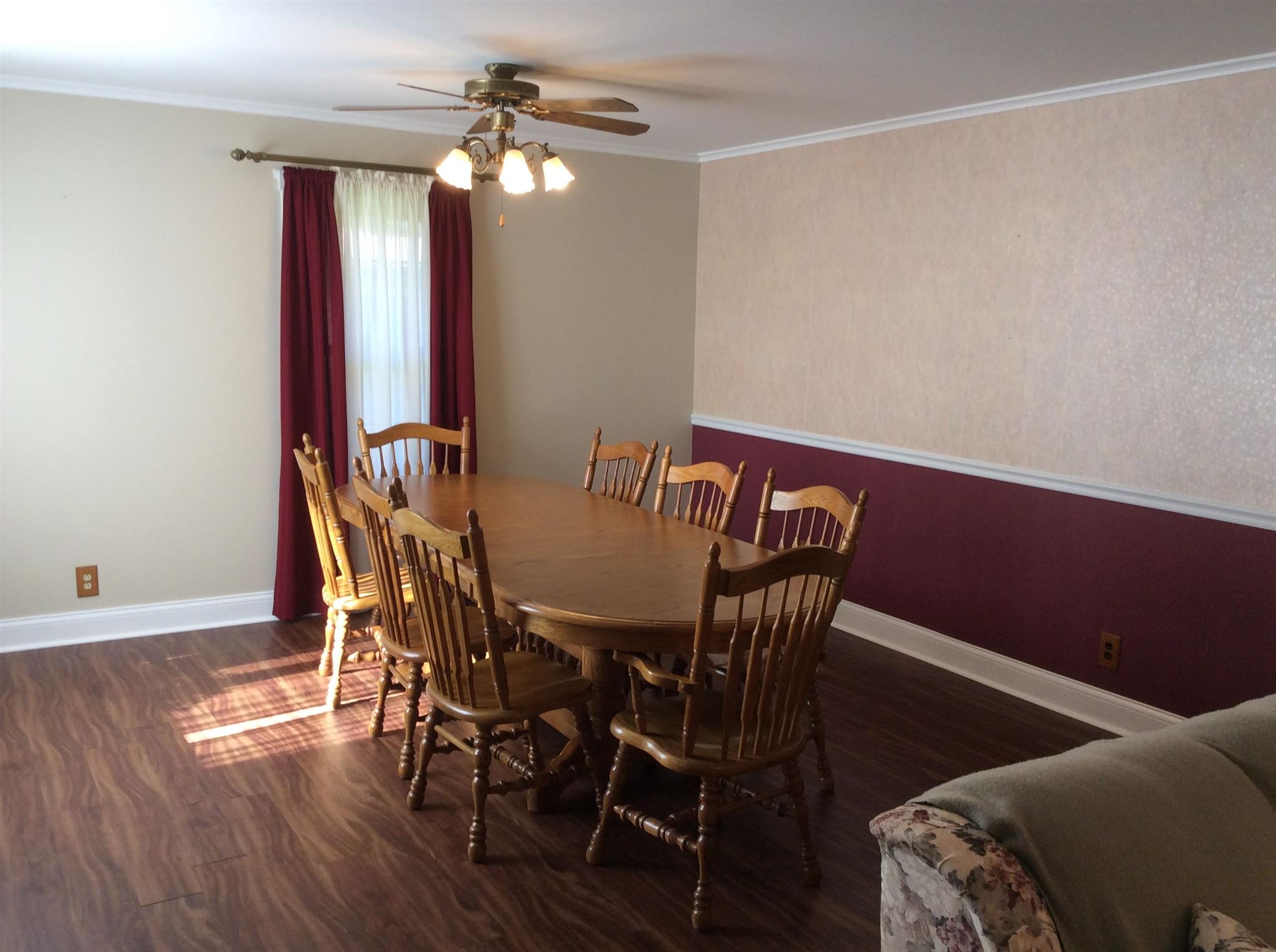305 West Reed Street Benton, IL 62812 - Photo 18 of 50