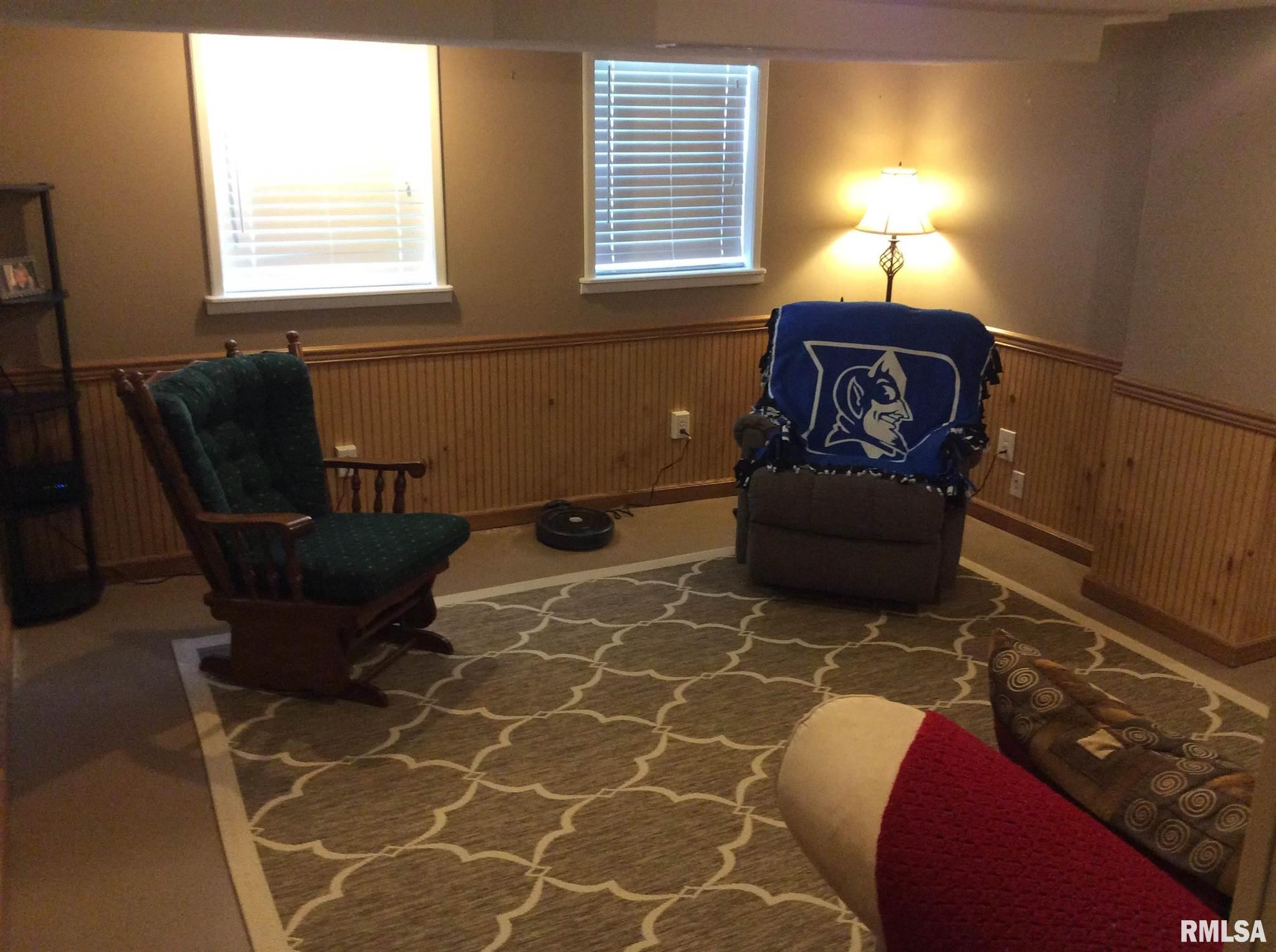 305 West Reed Street Benton, IL 62812 - Photo 30 of 50