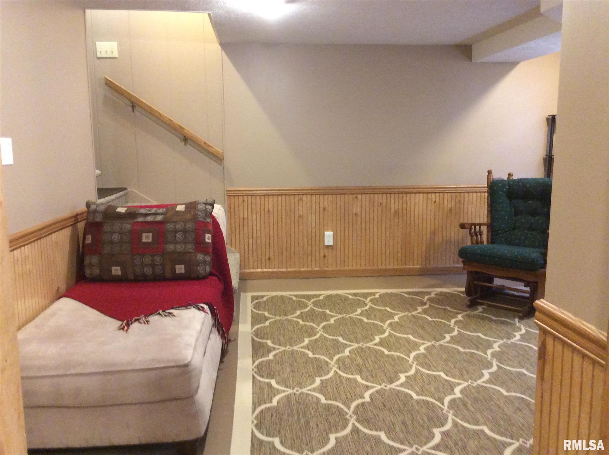 305 West Reed Street Benton, IL 62812 - Photo 31 of 50