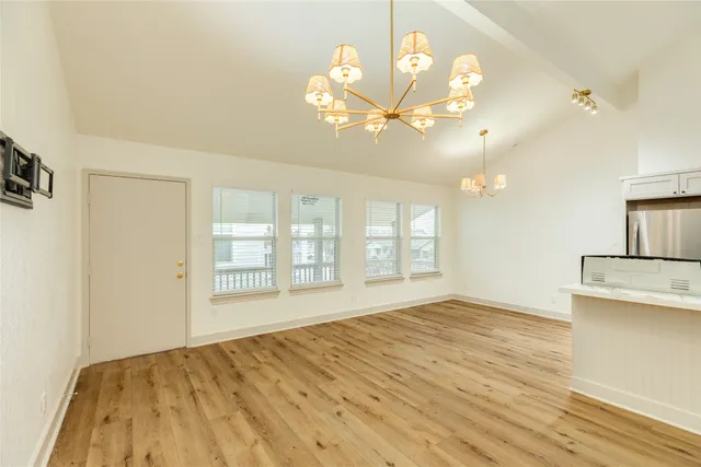 $1,500 | 2305 55th Street, Unit 4, Galveston, TX 77551