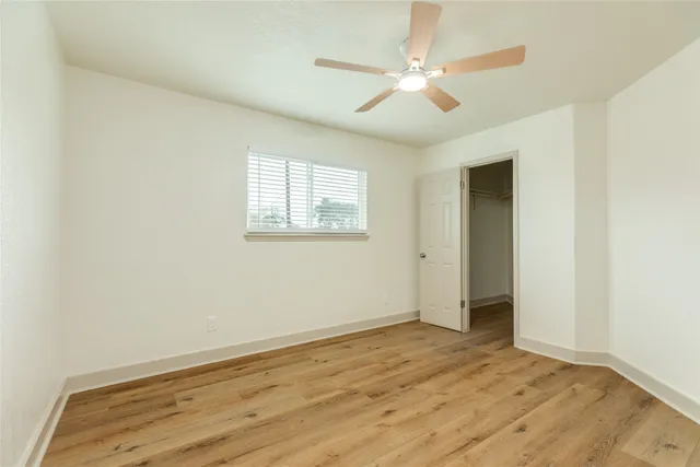 $1,500 | 2305 55th Street, Unit 4, Galveston, TX 77551