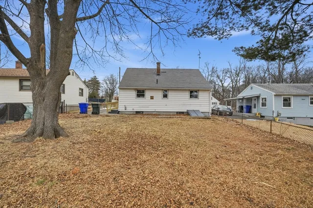 $259,900 | 27 Nokomis Street, Springfield, MA 01111