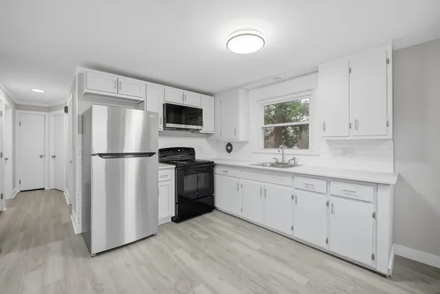 $259,900 | 27 Nokomis Street, Springfield, MA 01111