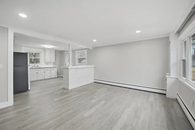 $259,900 | 27 Nokomis Street, Springfield, MA 01111