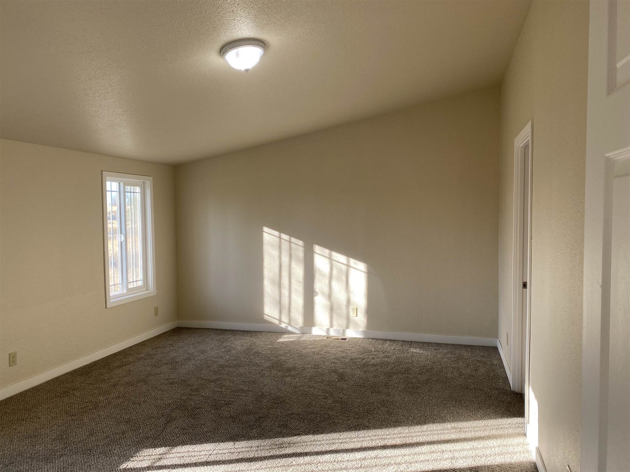 19609 South Harrison Road Edwall, WA 99008 - Photo 4 of 20