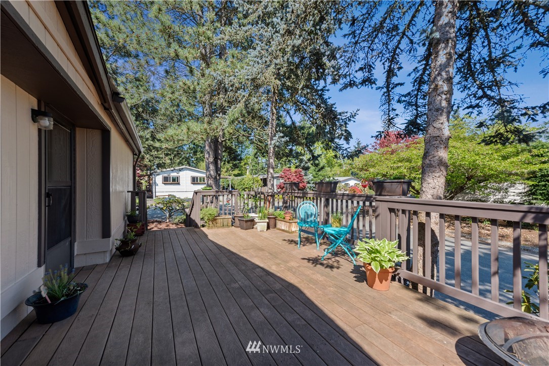 12627 Northeast 199th Street Bothell, WA 98011 - Photo 16 of 16 Gallery Image 16