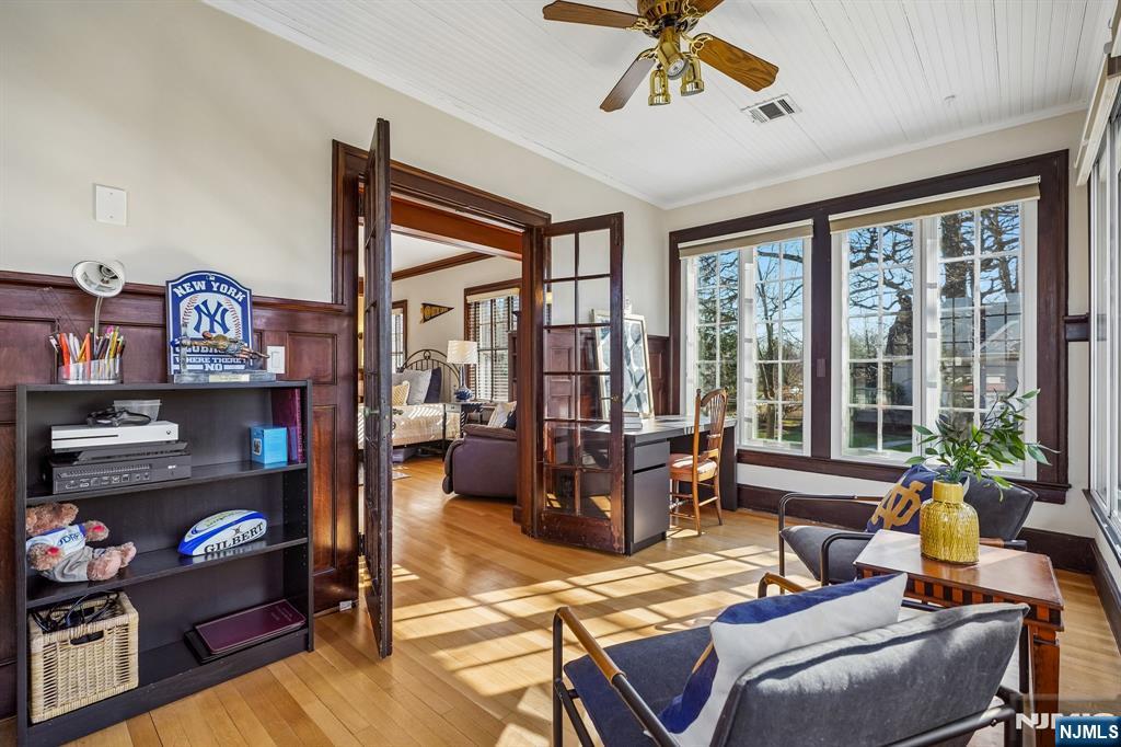 29 Hillcrest Road Glen Ridge, NJ 07028 - Photo 35 of 44 a living room with furniture and a window