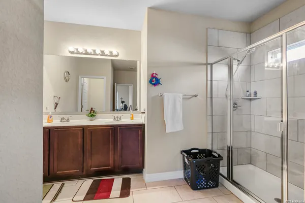 $300,000 | 731 Morgans, New Braunfels, TX 78130