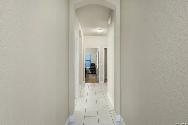 $300,000 | 731 Morgans, New Braunfels, TX 78130