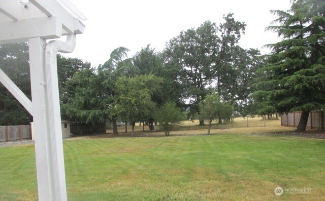 9237 Applegate Loop Southwest Rochester, WA 98579 - Photo 5 of 8