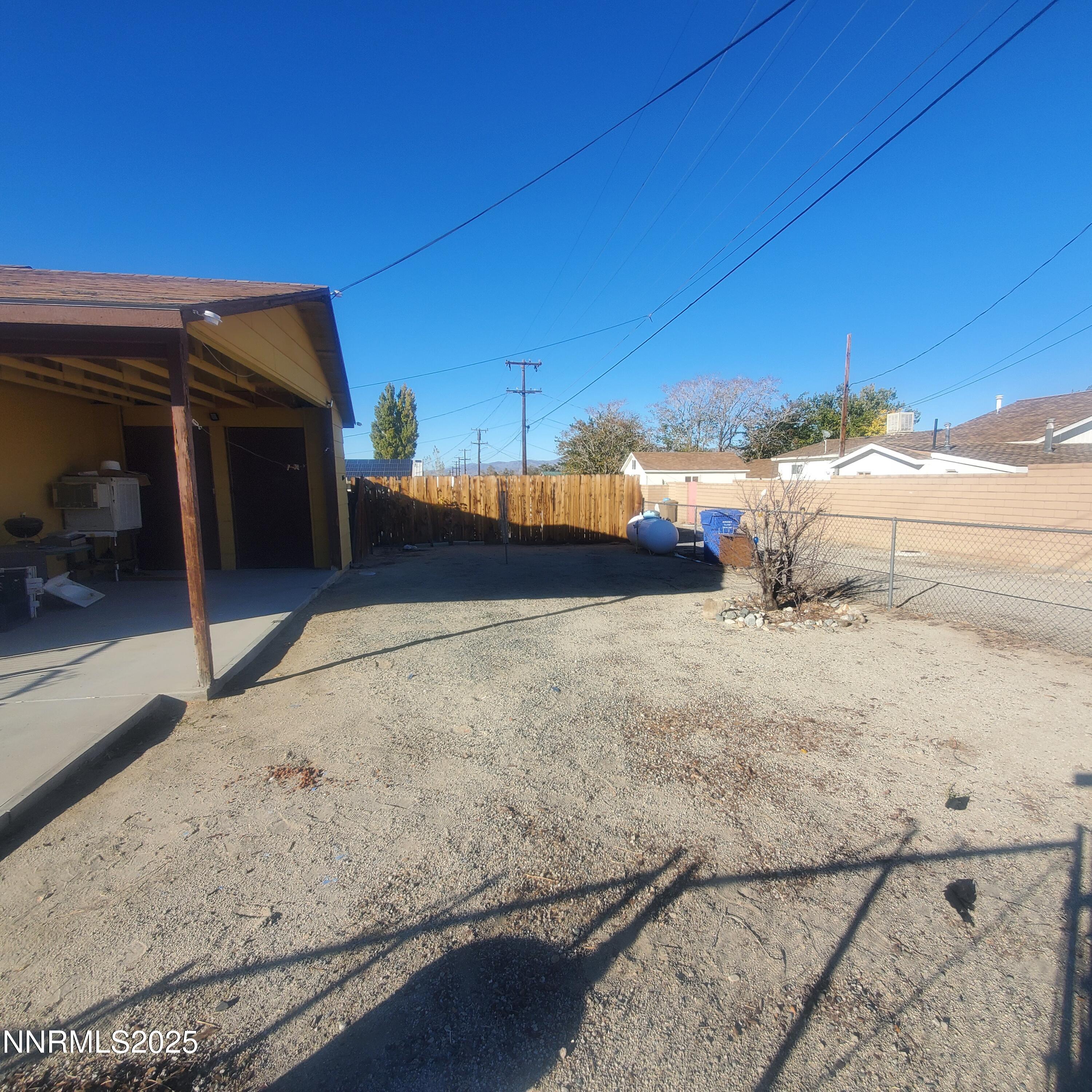 104 F Street Hawthorne, NV 89415 - Photo 4 of 17 104 F st side yard parking