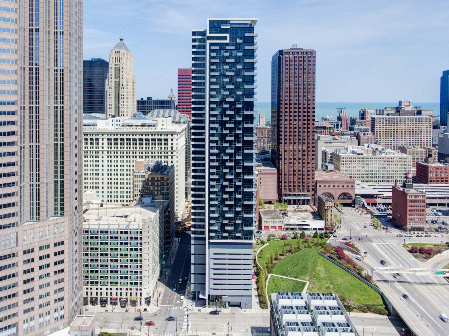 235 West Van Buren Street, Unit 3011 Chicago, IL 60607 - Photo 1 of 30 a view of a city with tall buildings