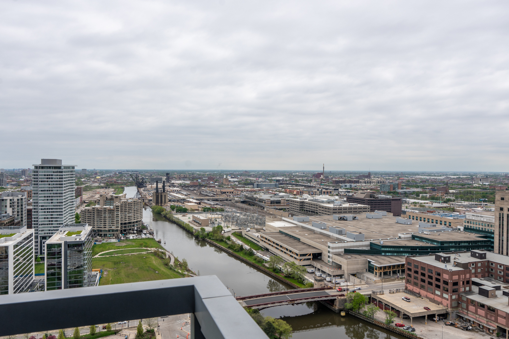 235 West Van Buren Street, Unit 3011 Chicago, IL 60607 - Photo 16 of 30 an aerial view of a city