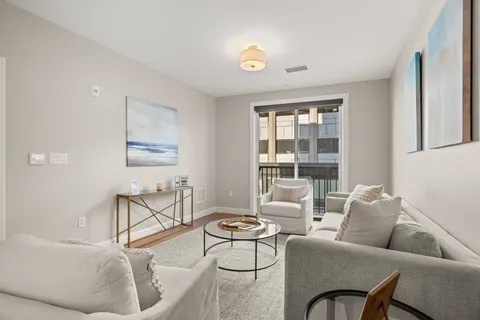 $598,000 | 99 Foundry Place, Unit 106, Portsmouth, NH 03801