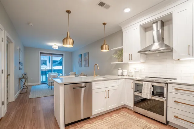 $598,000 | 99 Foundry Place, Unit 106, Portsmouth, NH 03801