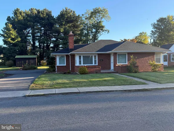 $375,000 | 150 Shannon Avenue, Mount Jackson, VA 22842