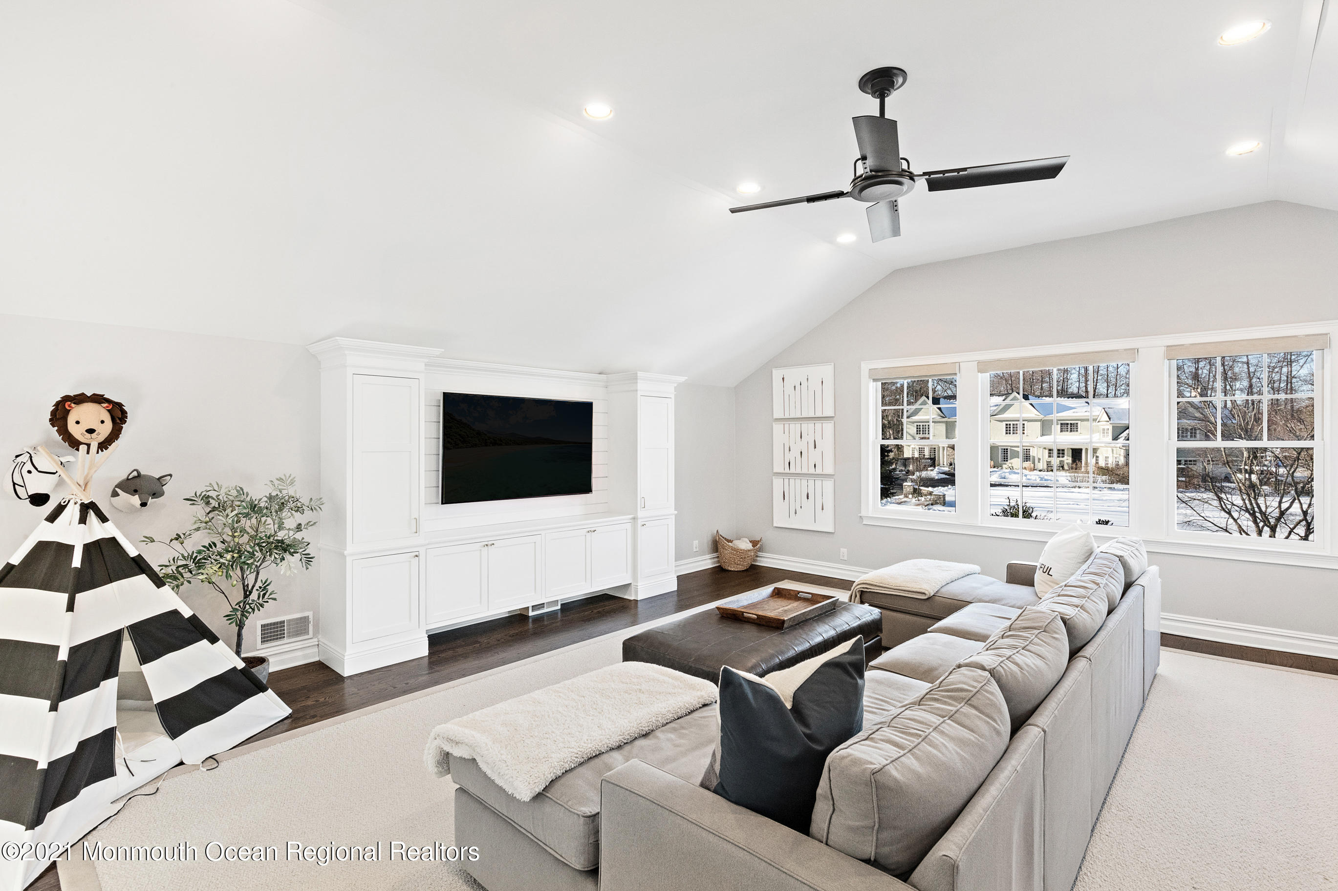 127 Rumson Road Rumson, NJ 07760 - Photo 47 of 103 127RumsonOnline-47 copy