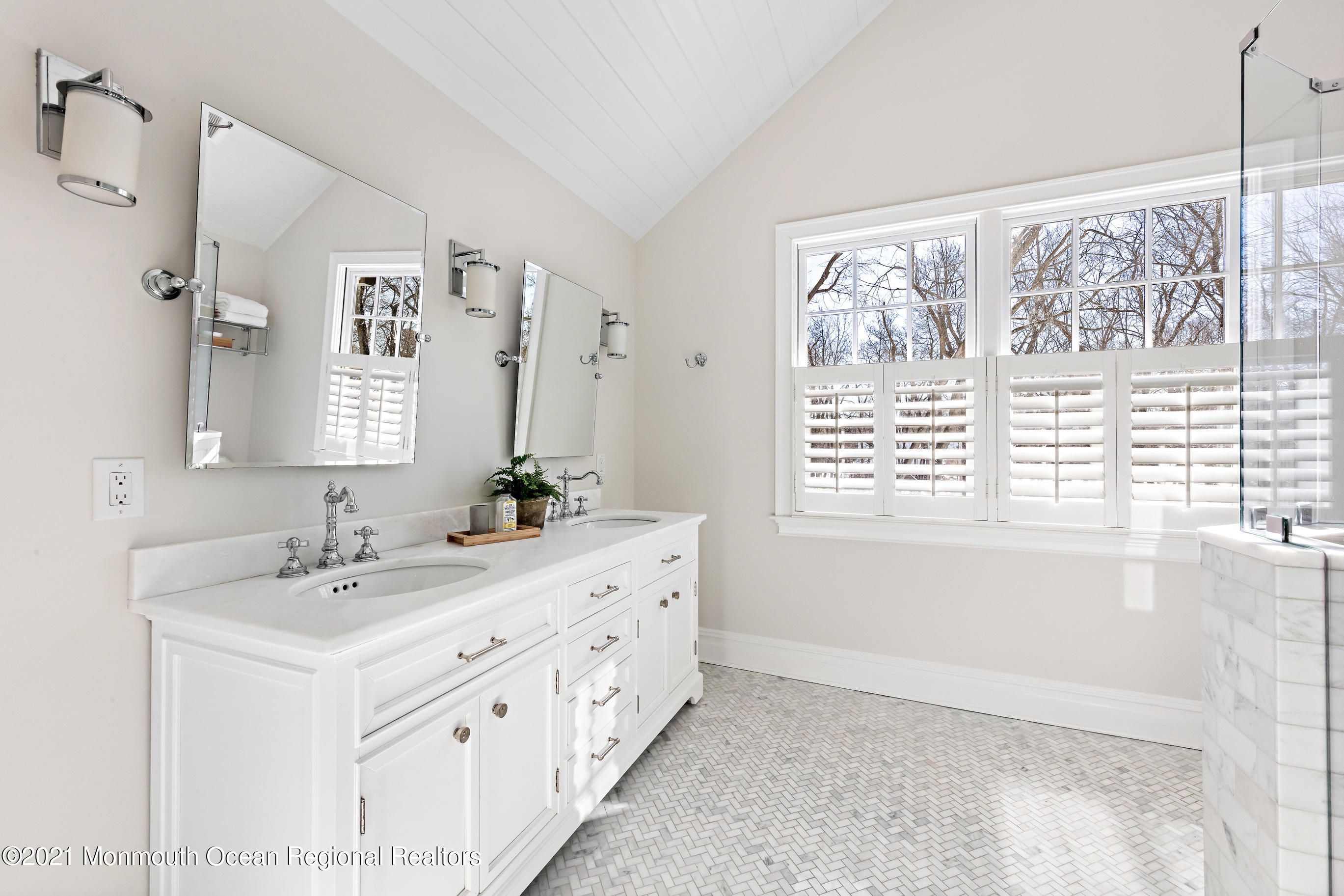 127 Rumson Road Rumson, NJ 07760 - Photo 61 of 103 127RumsonOnline-61