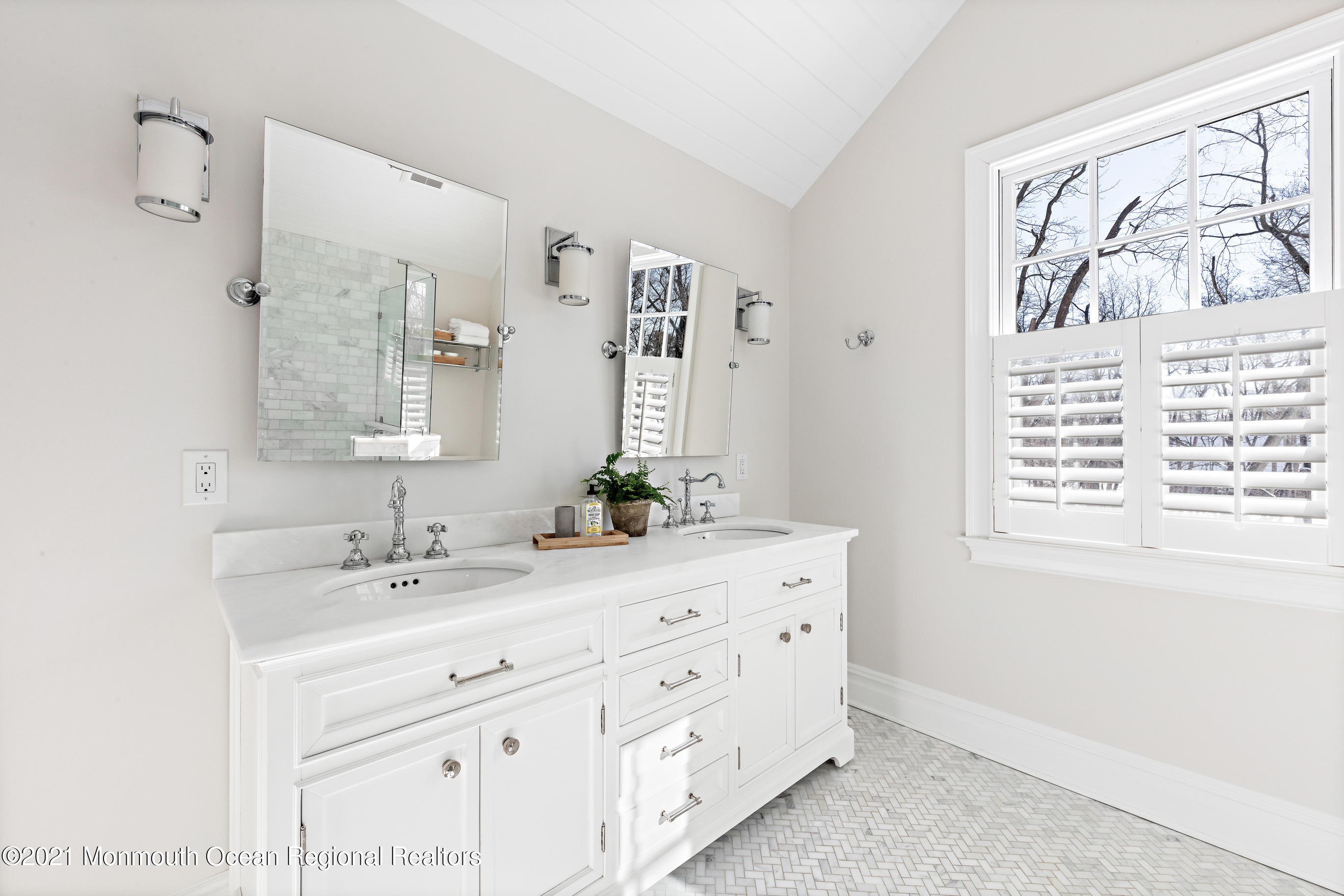 127 Rumson Road Rumson, NJ 07760 - Photo 66 of 103 127RumsonOnline-66