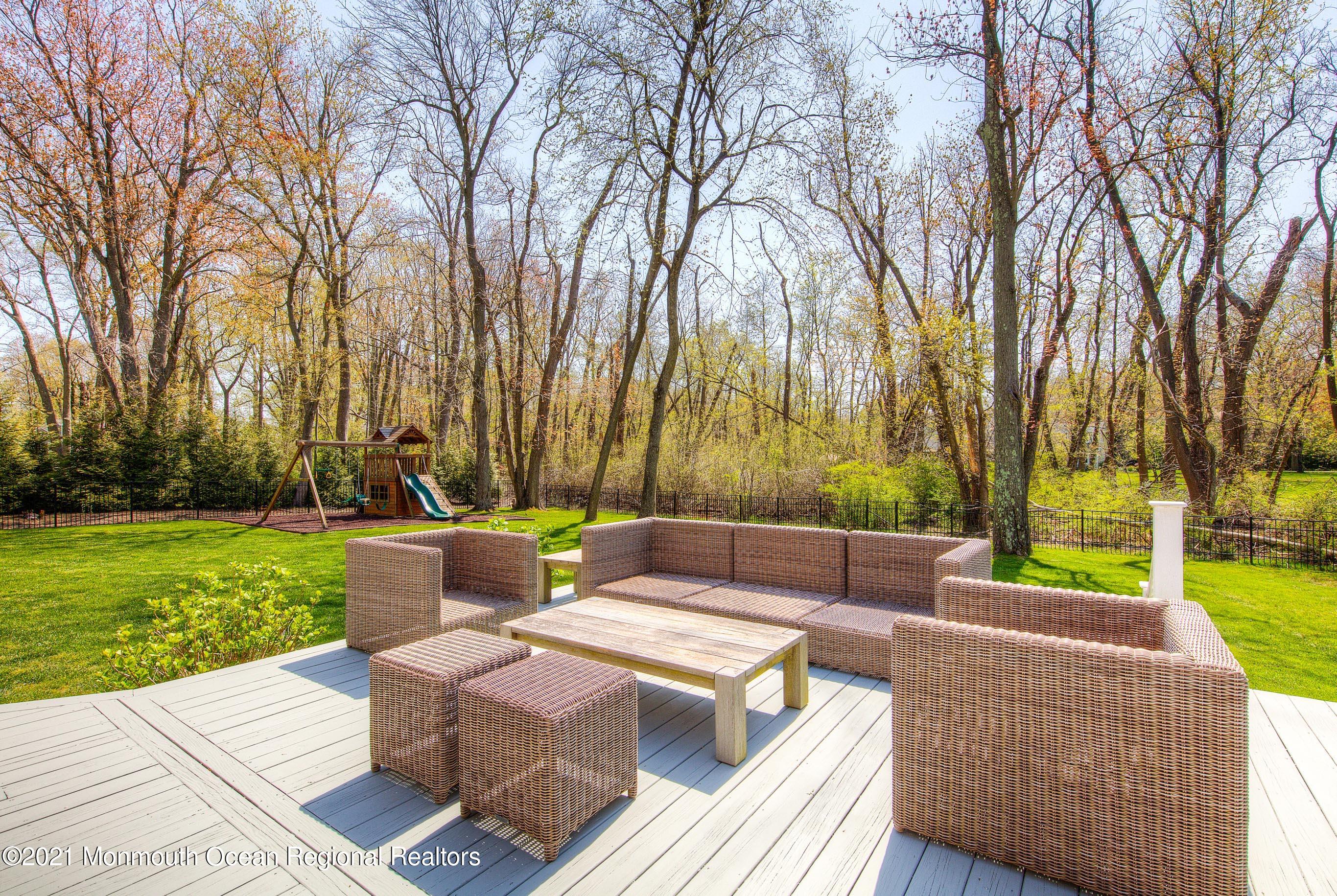 127 Rumson Road Rumson, NJ 07760 - Photo 96 of 103 127RumsonExteriorOnline-31