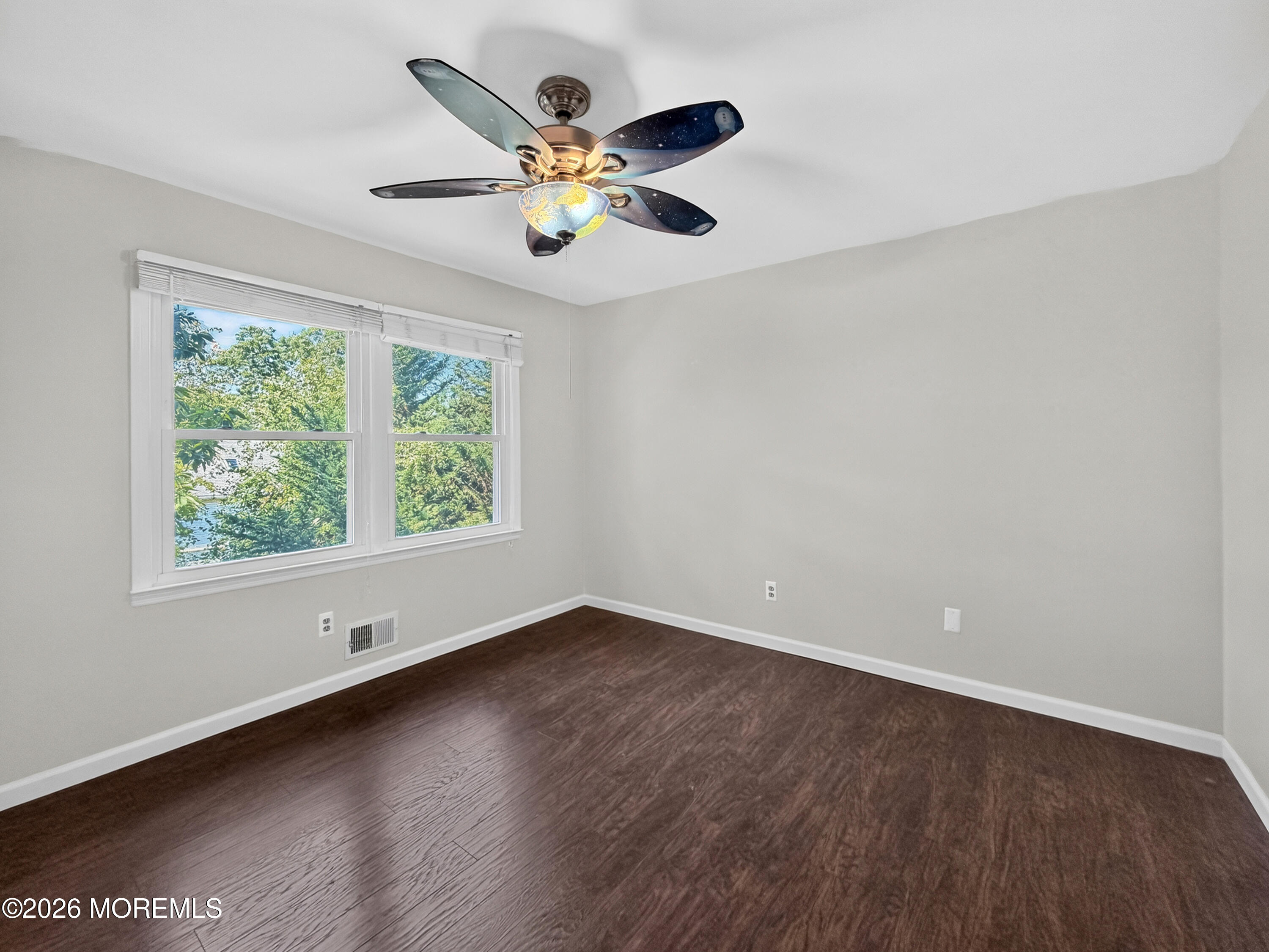 25 Rimwood Lane Howell, NJ 07731 - Photo 6 of 41 2nd Bedroom